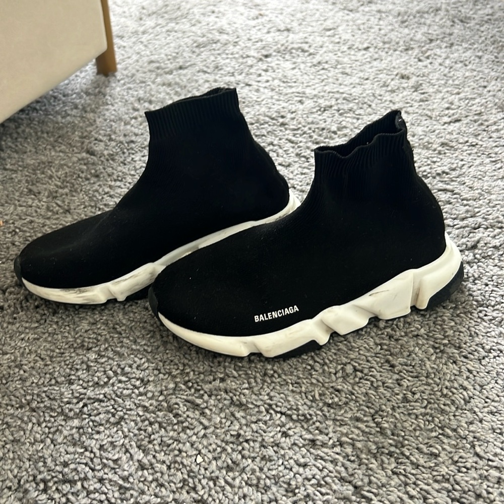 Kids Balenciaga size 13-1